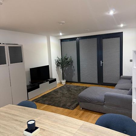 New 2 Bed Apartment Greenwich London Eksteriør billede