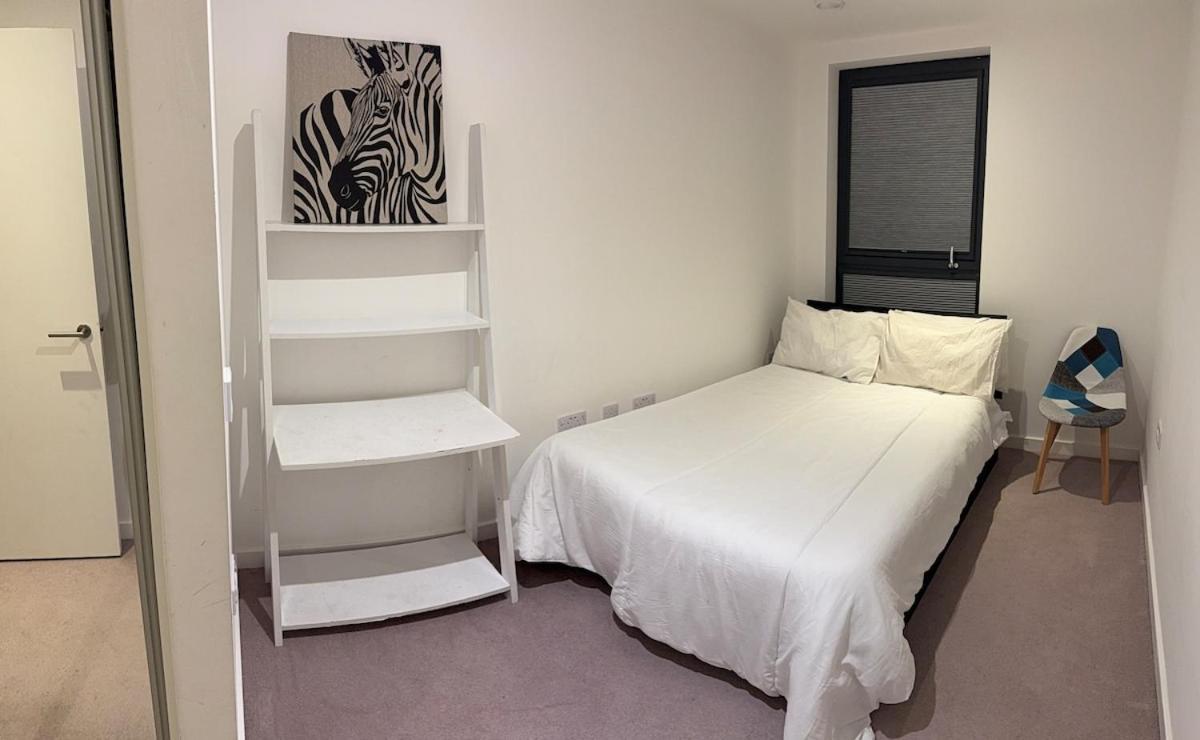 New 2 Bed Apartment Greenwich London Eksteriør billede