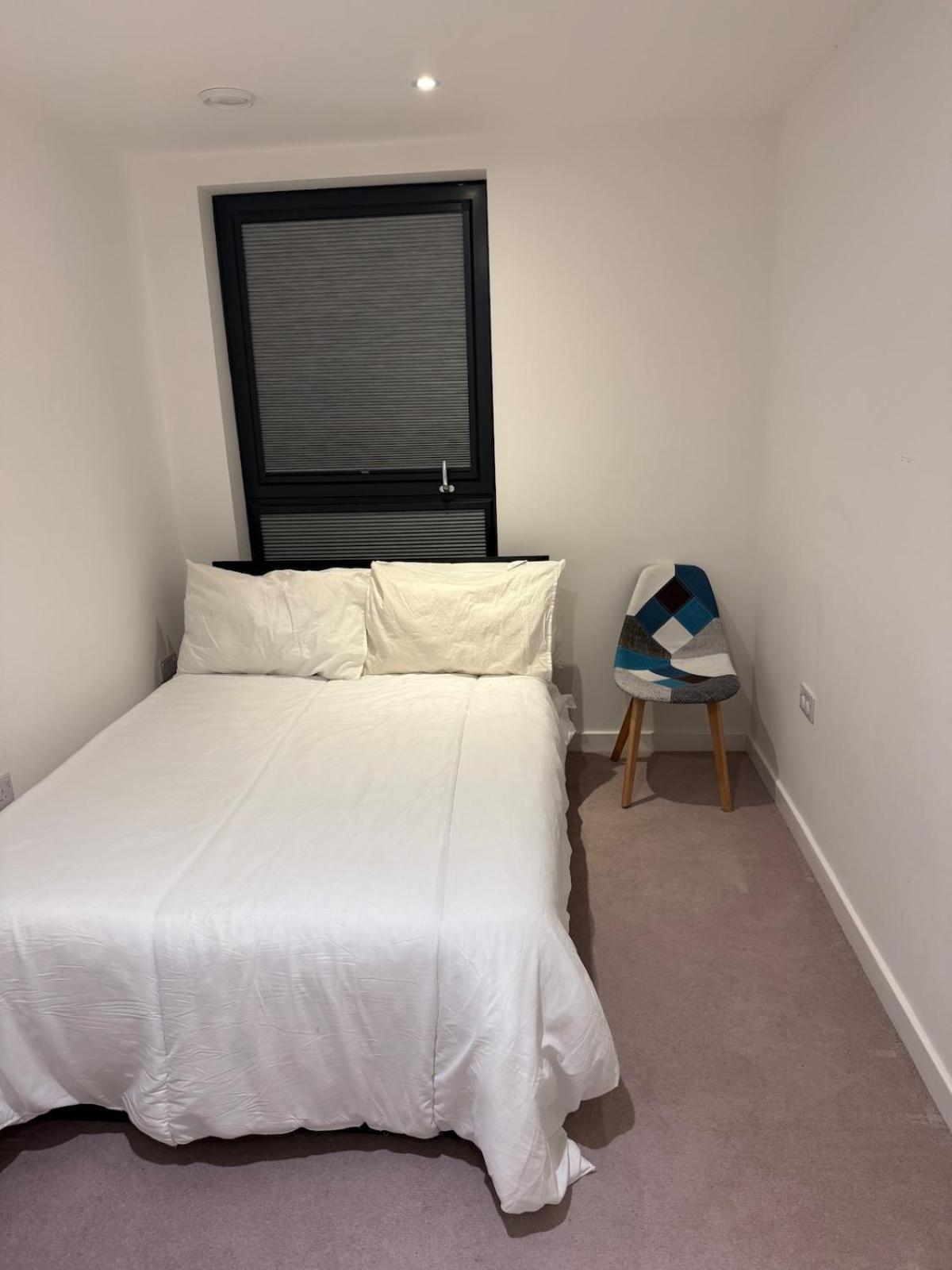 New 2 Bed Apartment Greenwich London Eksteriør billede